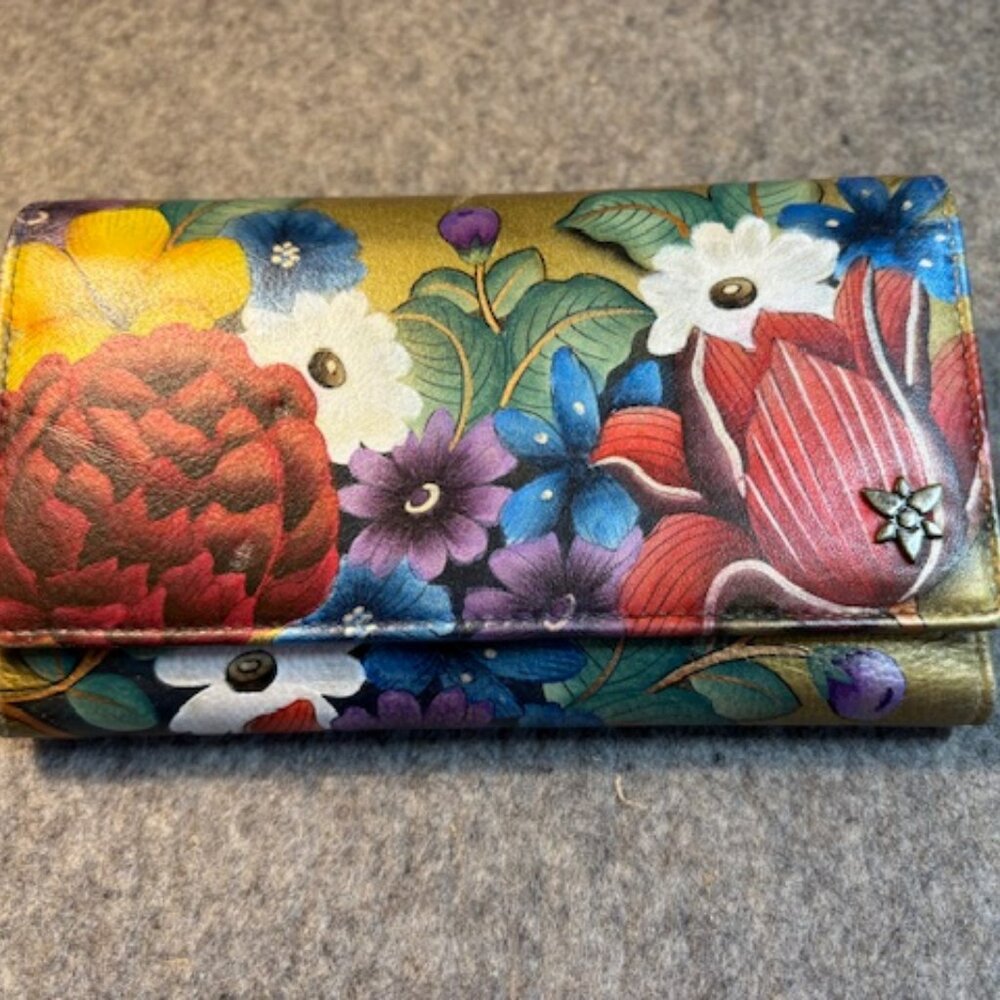 Anuschka leather wallet